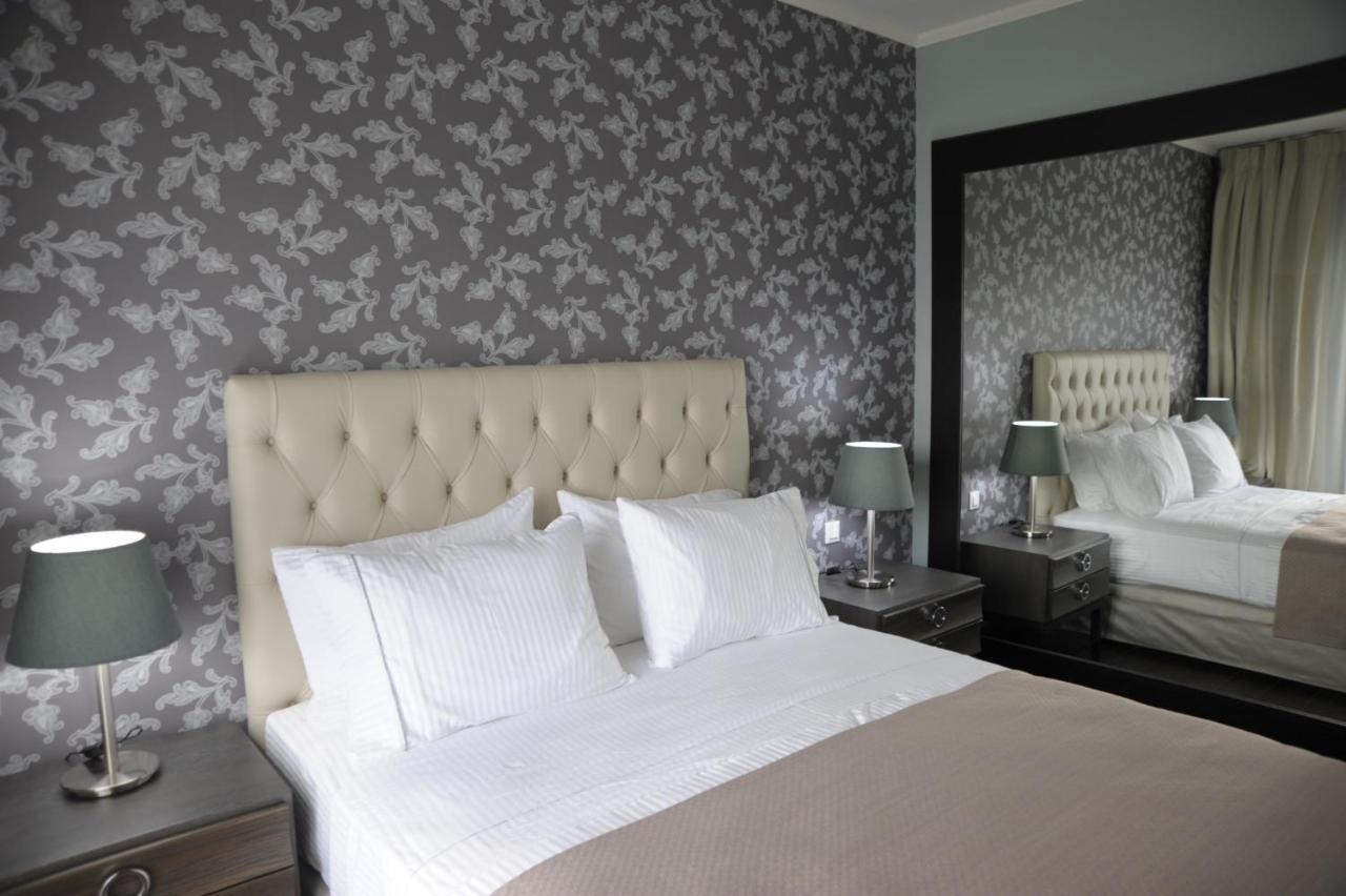 Theasis Hotel Paramythia Luaran gambar